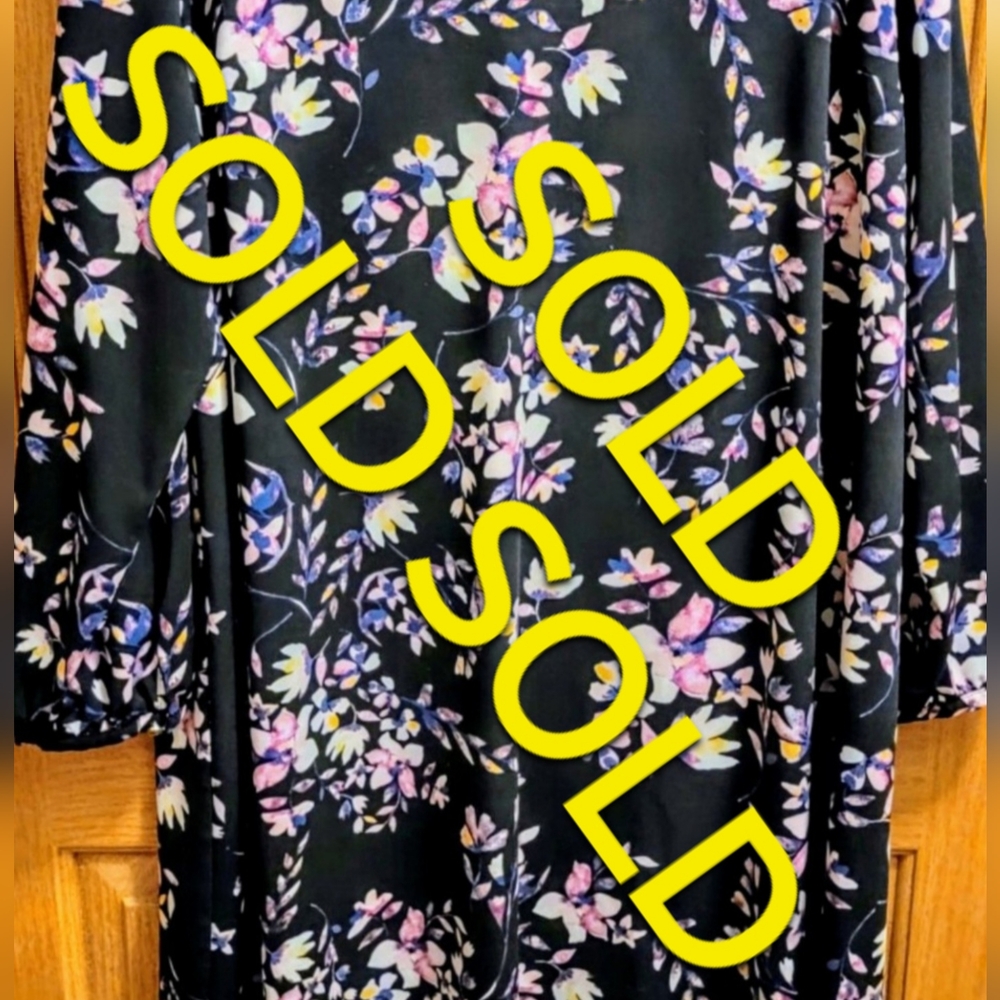 SOLD SOLD SOLDAVA & VIV Dress 1X Black & Floral Multi Color